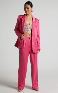 Showpo Jannie Blazer - Oversized Plunge Button Up Blazer In Pink 10 Showpo Jannie Blazer - Oversized Plunge Button Up Blazer In Pink -Showpo Women's Clothing Store Jannie High Waisted Tailored Pants in Pink 8