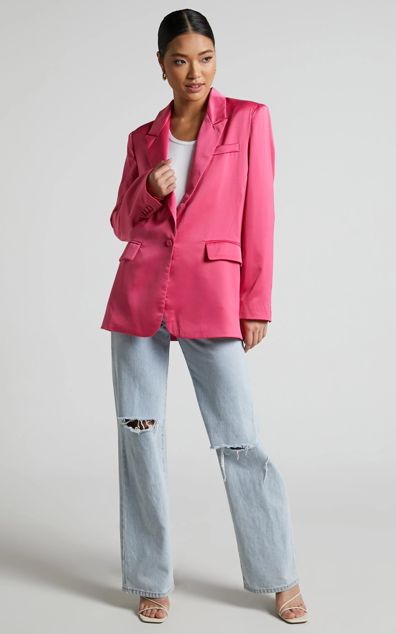 Showpo Jannie Blazer - Oversized Plunge Button Up Blazer In Pink 6 Showpo Jannie Blazer - Oversized Plunge Button Up Blazer In Pink - Image 6