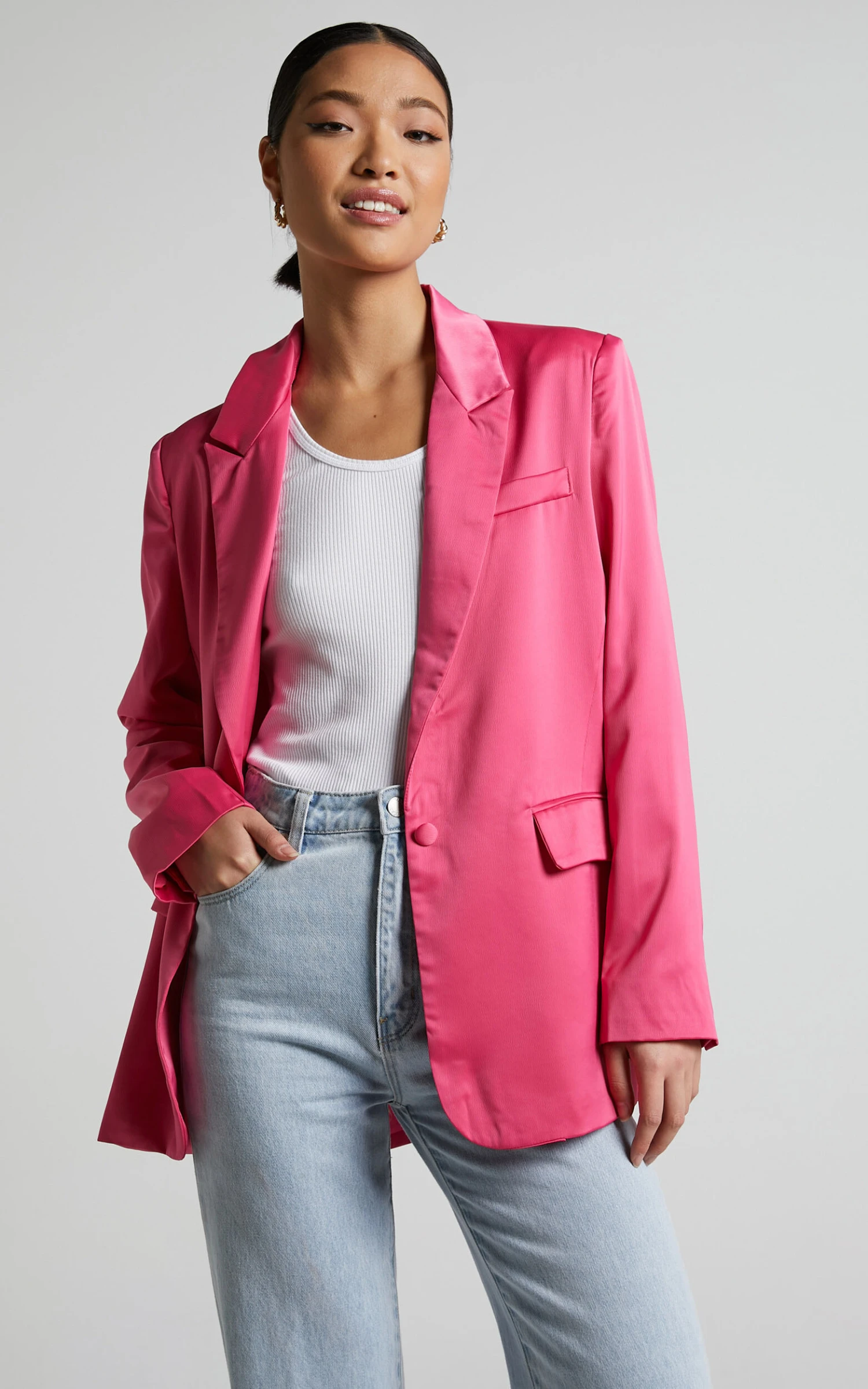 Showpo Jannie Blazer - Oversized Plunge Button Up Blazer In Pink 5 Showpo Jannie Blazer - Oversized Plunge Button Up Blazer In Pink - Image 5