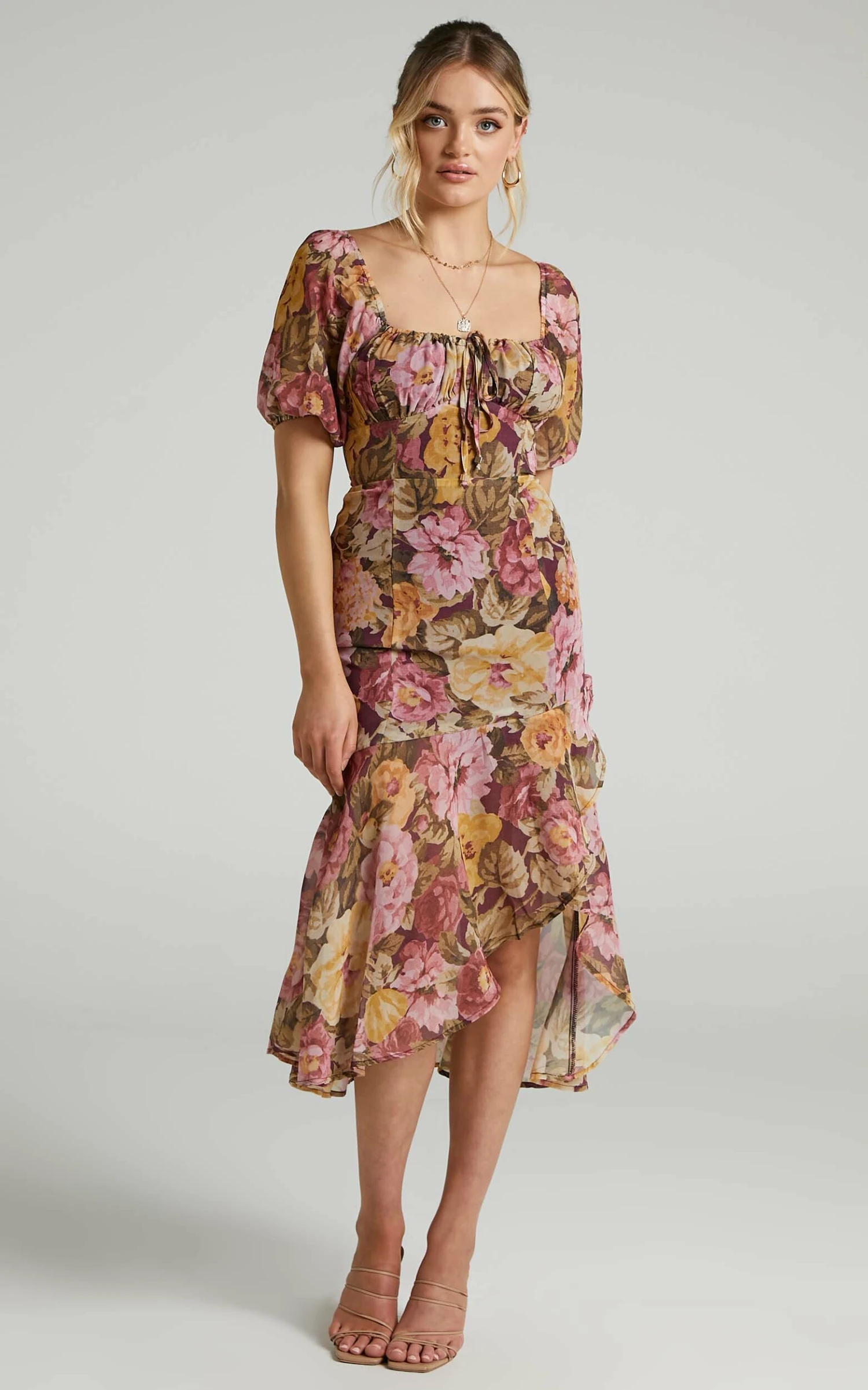 Showpo Jasalina Puff Sleeve Midi Dress In Classic Floral 5 Showpo Jasalina Puff Sleeve Midi Dress In Classic Floral - Image 5