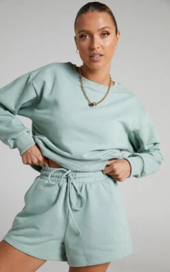 Showpo Jensome Boxy Fit Cropped Jersey Sweatshirt In Sage 10 Showpo Jensome Boxy Fit Cropped Jersey Sweatshirt In Sage -Showpo Women's Clothing Store Jensome Boxy Fit Sweater in Jersey in Sage 2528ST22010037072529 3