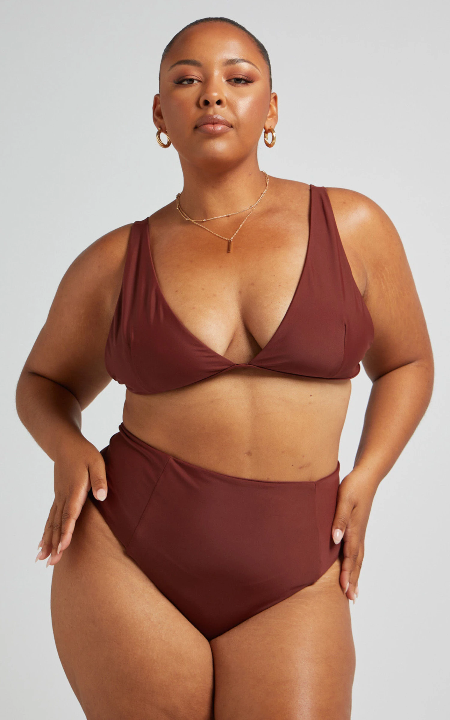 Showpo Lei Recycled Nylon Triangle Bikini Top In Chocolate 5 Showpo Lei Recycled Nylon Triangle Bikini Top In Chocolate - Image 5