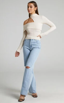 Showpo Kiefer Asymmetric Long Sleeve Cutout Top In Cream 14 Showpo Kiefer Asymmetric Long Sleeve Cutout Top In Cream -Showpo Women's Clothing Store Kiefer Asymmetric Cutout Top in Cream 2528ST21050005042529 2
