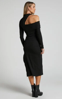 Showpo Kiefer Asymmetric Long Sleeve Midi Dress In Black 14 Showpo Kiefer Asymmetric Long Sleeve Midi Dress In Black -Showpo Women's Clothing Store Kiefer Asymmetric Long Sleeve Midi Dress in Black 4