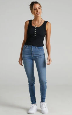 Showpo Kitura Cami In Black 12 Showpo Kitura Cami In Black -Showpo Women's Clothing Store Kitura Cami in Black S012704 Black 1