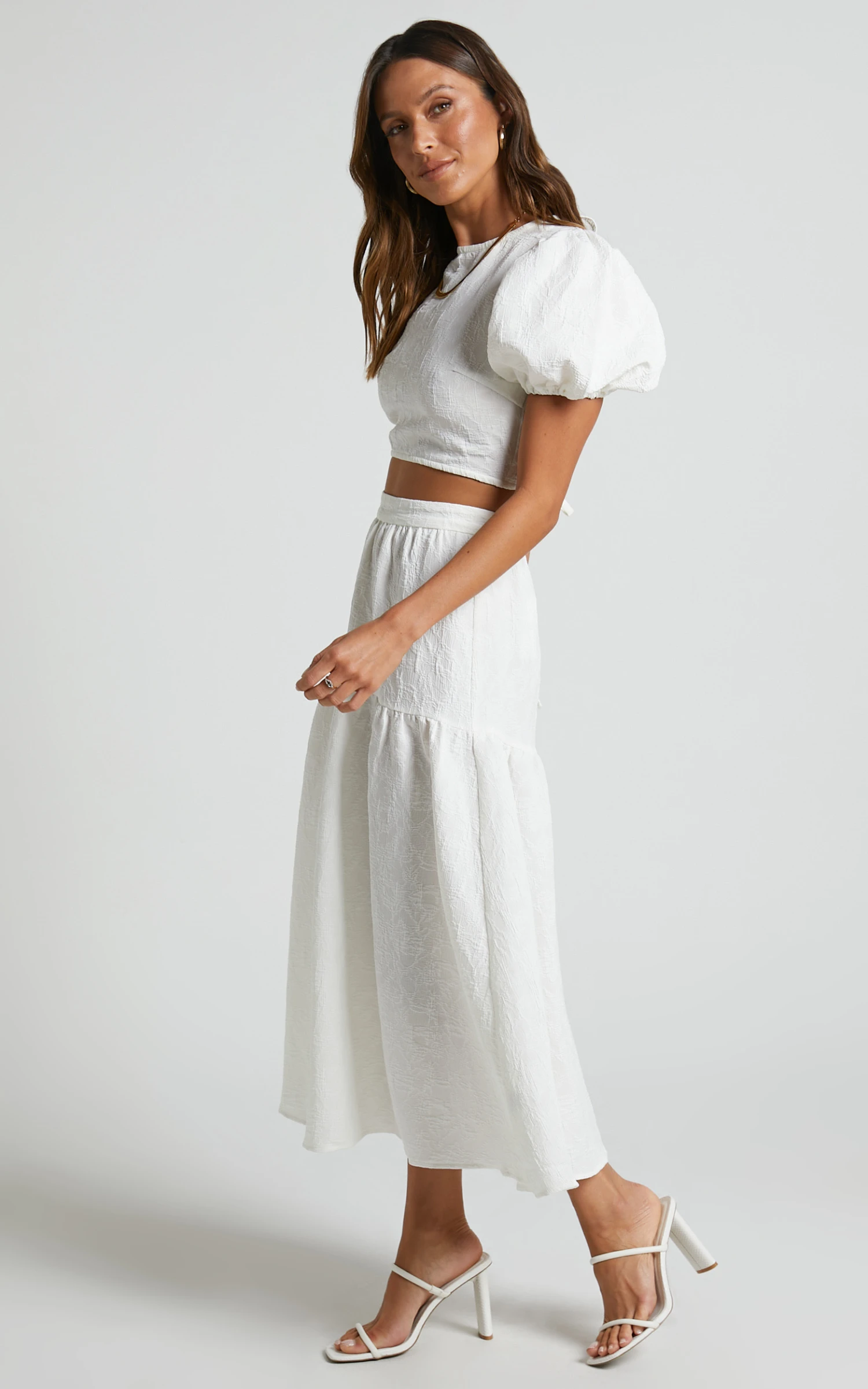 Showpo LEILIA TWO PIECE SET In White 6 Showpo LEILIA TWO PIECE SET In White - Image 6