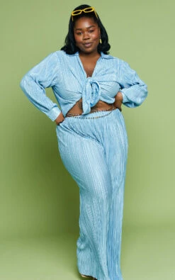 Showpo Beca High Waisted Plisse Flared Pants In Cornflower 14 Showpo Beca High Waisted Plisse Flared Pants In Cornflower -Showpo Women's Clothing Store LOOK 7 5