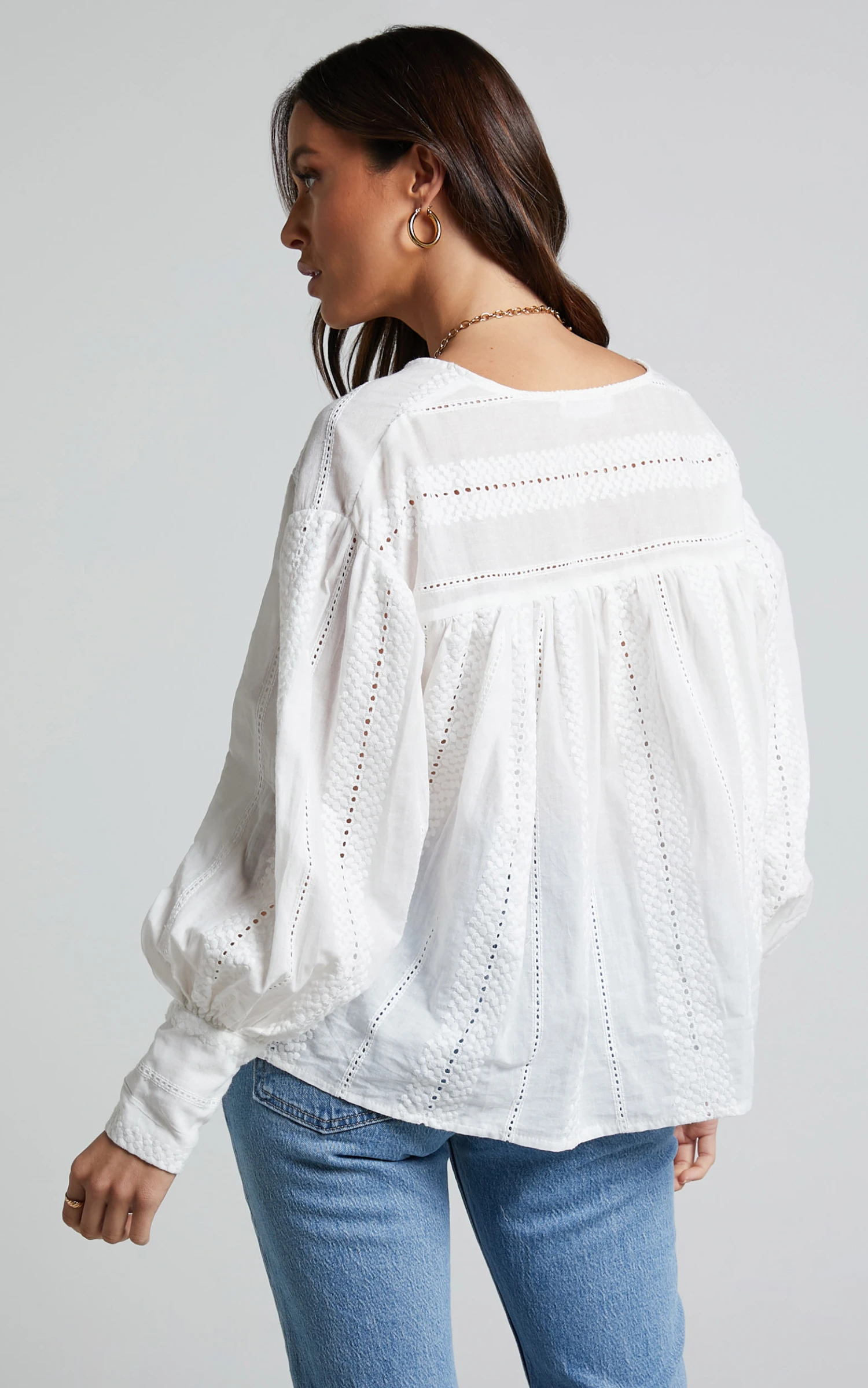 Showpo Lanzy Blouse - Long Sleeve Broderie Trim Relaxed Blouse In White 7 Showpo Lanzy Blouse - Long Sleeve Broderie Trim Relaxed Blouse In White - Image 7