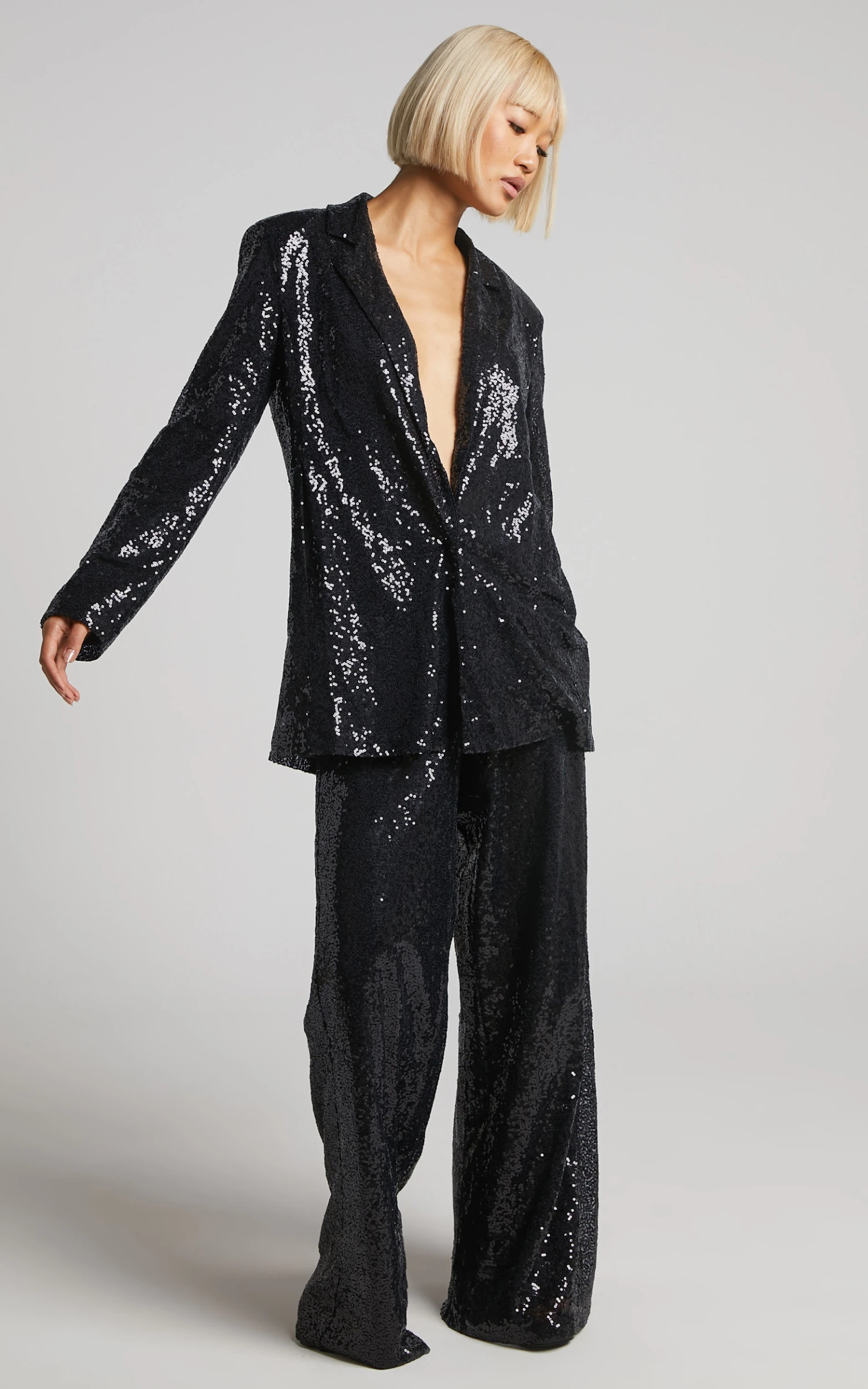 Showpo Looma Sequin Relaxed Fit Blazer In Black 4 Showpo Looma Sequin Relaxed Fit Blazer In Black - Image 4