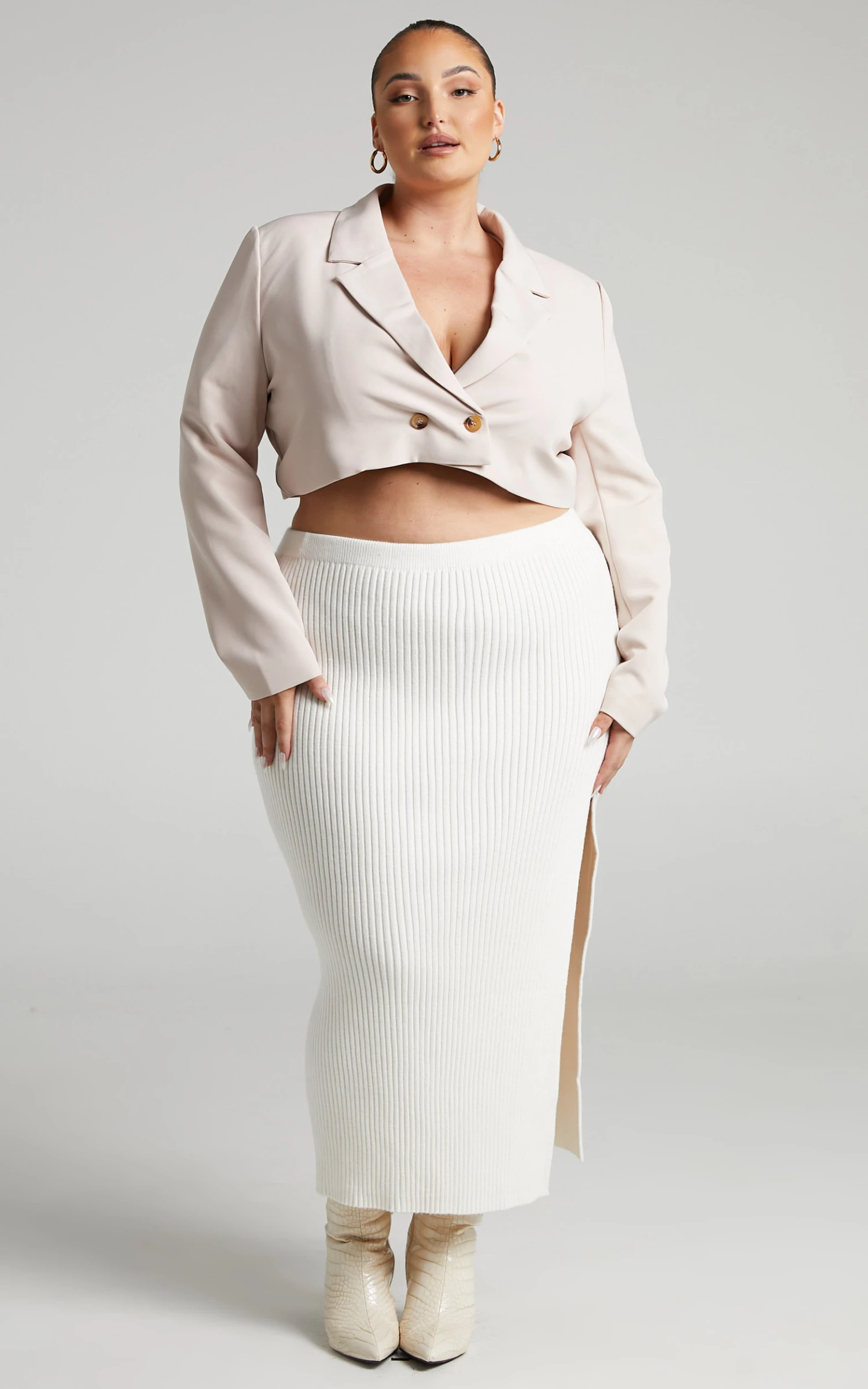 Showpo Lorena Cropped Double Breasted Blazer In Stone 6 Showpo Lorena Cropped Double Breasted Blazer In Stone - Image 6