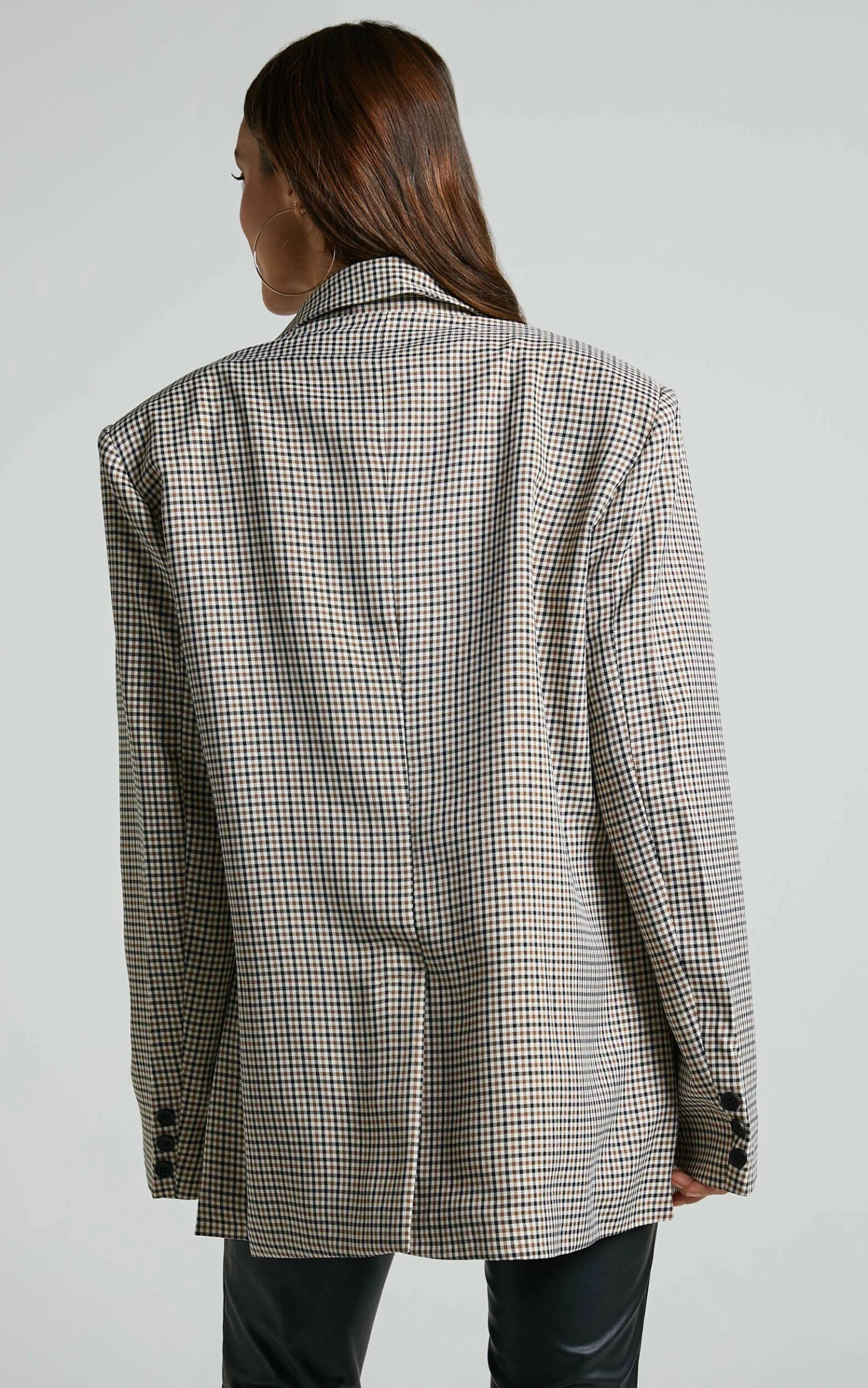 Showpo Lunah Check Oversized Double Breasted Blazer In Brown Check 8 Showpo Lunah Check Oversized Double Breasted Blazer In Brown Check - Image 8