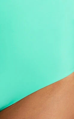 Showpo Majorca Bikini Bottoms - Recycled Nylon High Waist Briefs In Jade 12 Showpo Majorca Bikini Bottoms - Recycled Nylon High Waist Briefs In Jade -Showpo Women's Clothing Store Majorca Recycled Nylon Reversible High Waist Bikini Brief in Jade 2528SS22040028062529 5