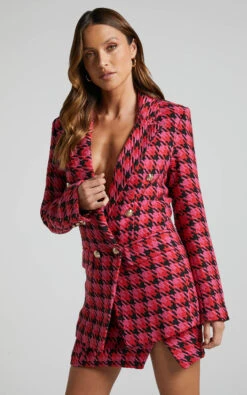 Showpo Marjoe Button Detail Blazer In Pink And Black Check -Showpo Women's Clothing Store Marjoe Button Detail Blazer in Pink and Black Check 4