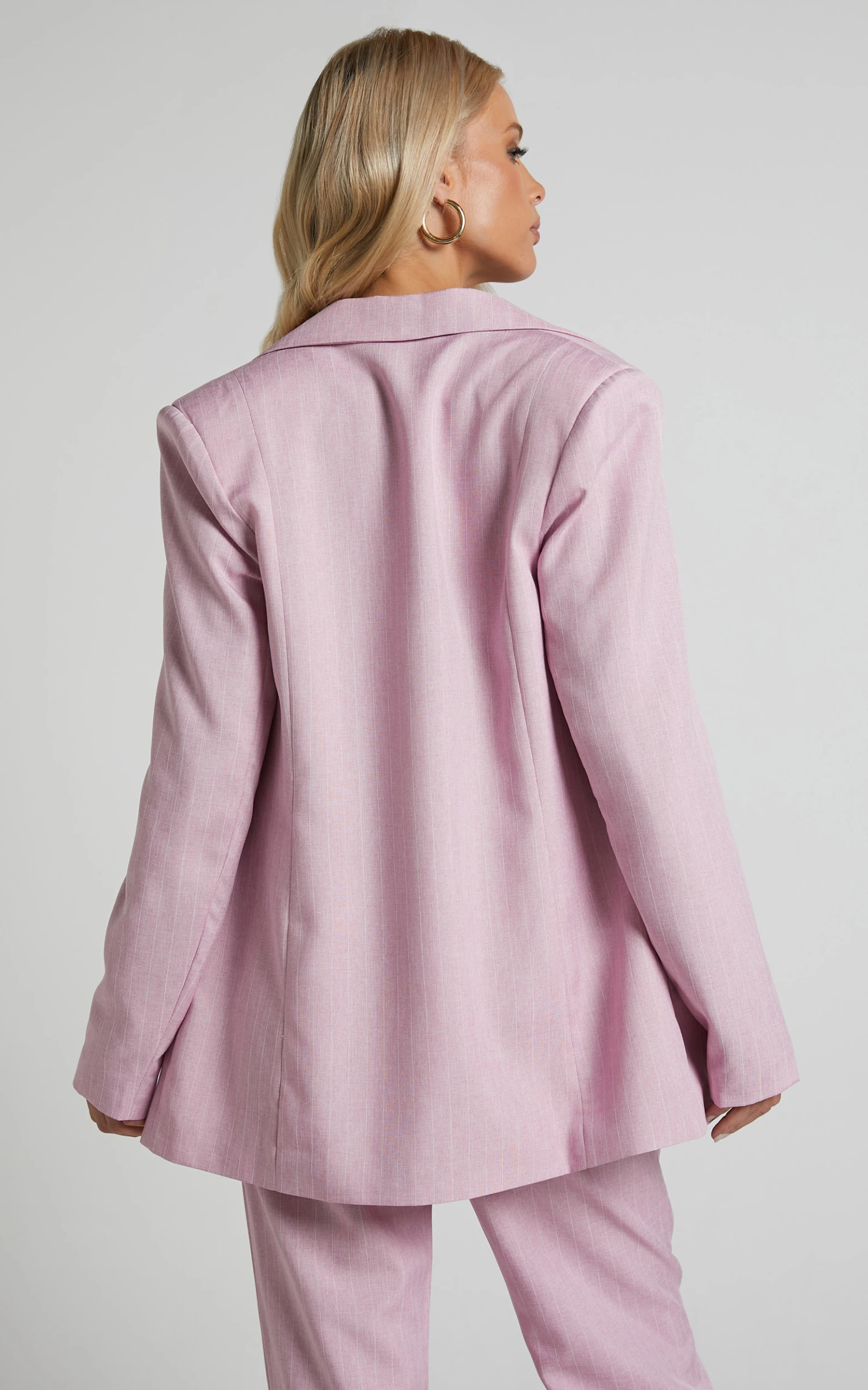 Showpo Marvilla Blazer - Single Breasted Shoulder Pad Blazer In Light Pink Pinstripe 8 Showpo Marvilla Blazer - Single Breasted Shoulder Pad Blazer In Light Pink Pinstripe - Image 8