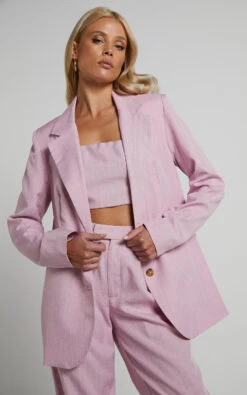 Showpo Marvilla Blazer - Single Breasted Shoulder Pad Blazer In Light Pink Pinstripe 12 Showpo Marvilla Blazer - Single Breasted Shoulder Pad Blazer In Light Pink Pinstripe -Showpo Women's Clothing Store Marvilla Blazer Single Breasted Shoulder Pad Blazer in Light Pink 7