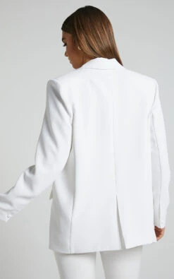 Showpo Michelle Oversized Plunge Neck Button Up Blazer In White 16 Showpo Michelle Oversized Plunge Neck Button Up Blazer In White -Showpo Women's Clothing Store Michelle Oversized Plunge Neck Button Up Blazer in White 7