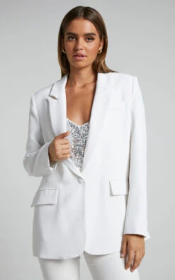 Showpo Michelle Oversized Plunge Neck Button Up Blazer In White 13 Showpo Michelle Oversized Plunge Neck Button Up Blazer In White -Showpo Women's Clothing Store Michelle Oversized Plunge Neck Button Up Blazer in White 9