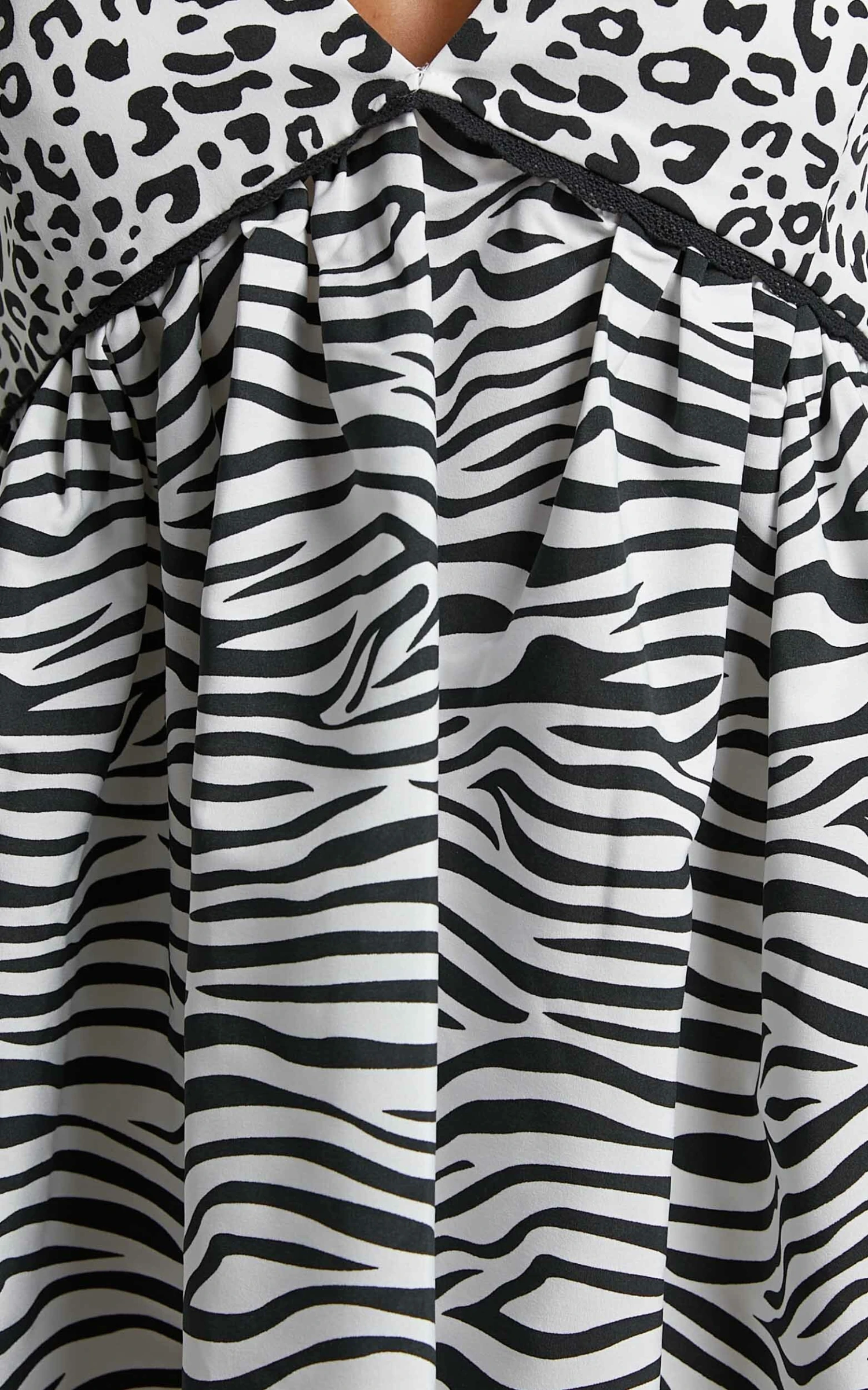 Showpo Michiko Shift Mini Dress In Contrast Animal Print 8 Showpo Michiko Shift Mini Dress In Contrast Animal Print - Image 8