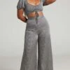 Showpo Modina High Waisted Wide Leg Pants In Houndstooth