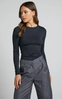 Showpo Morena Long Sleeve Fitted Top In Black 12 Showpo Morena Long Sleeve Fitted Top In Black -Showpo Women's Clothing Store Morena Long Sleeve Fitted Top in Black 2