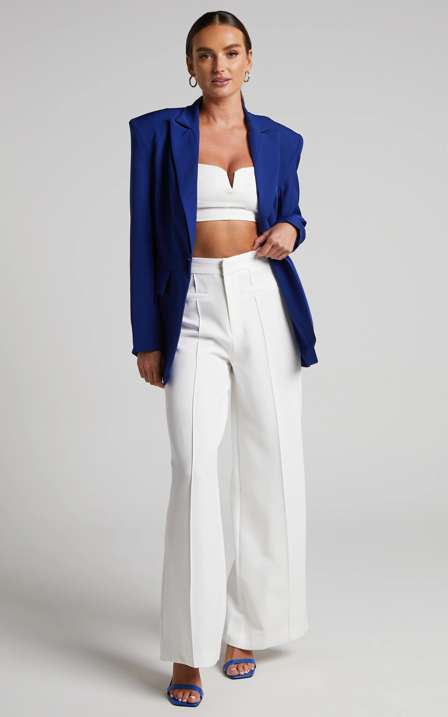 Showpo Morisset Blazer - Single Breasted Shoulder Pad Blazer In Blue 3 Showpo Morisset Blazer - Single Breasted Shoulder Pad Blazer In Blue - Image 3