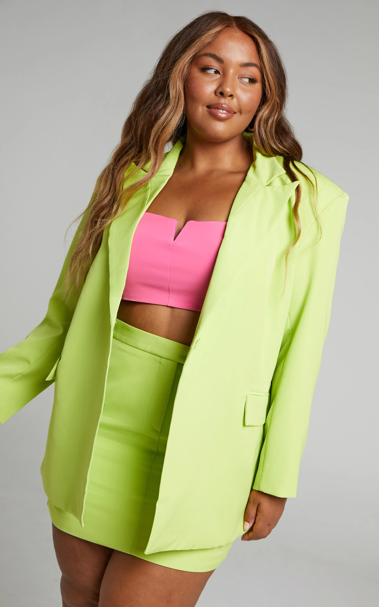 Showpo Morisset Blazer - Single Breasted Shoulder Pad Blazer In Lime 3 Showpo Morisset Blazer - Single Breasted Shoulder Pad Blazer In Lime - Image 3