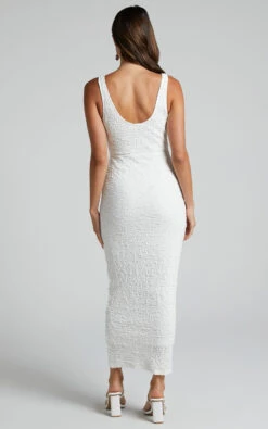 Showpo Novida Midi Dress - Textured Bodycon Dress In White 16 Showpo Novida Midi Dress - Textured Bodycon Dress In White -Showpo Women's Clothing Store Novida Midi Dress Textured Bodycon Dress in White 4