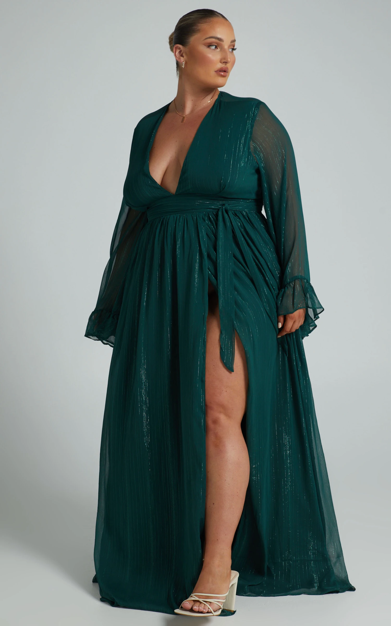 Showpo Dangerous Woman Maxi Dress In Emerald 5 Showpo Dangerous Woman Maxi Dress In Emerald - Image 5