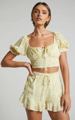 Showpo Rhenzy Top - Tie Front Puff Sleeve Crop Top In Sunshine Ditzy 11 Showpo Rhenzy Top - Tie Front Puff Sleeve Crop Top In Sunshine Ditzy -Showpo Women's Clothing Store Rhenzy Top Tie Front Puff Sleeve Crop Top in Sunshine Ditzy 3