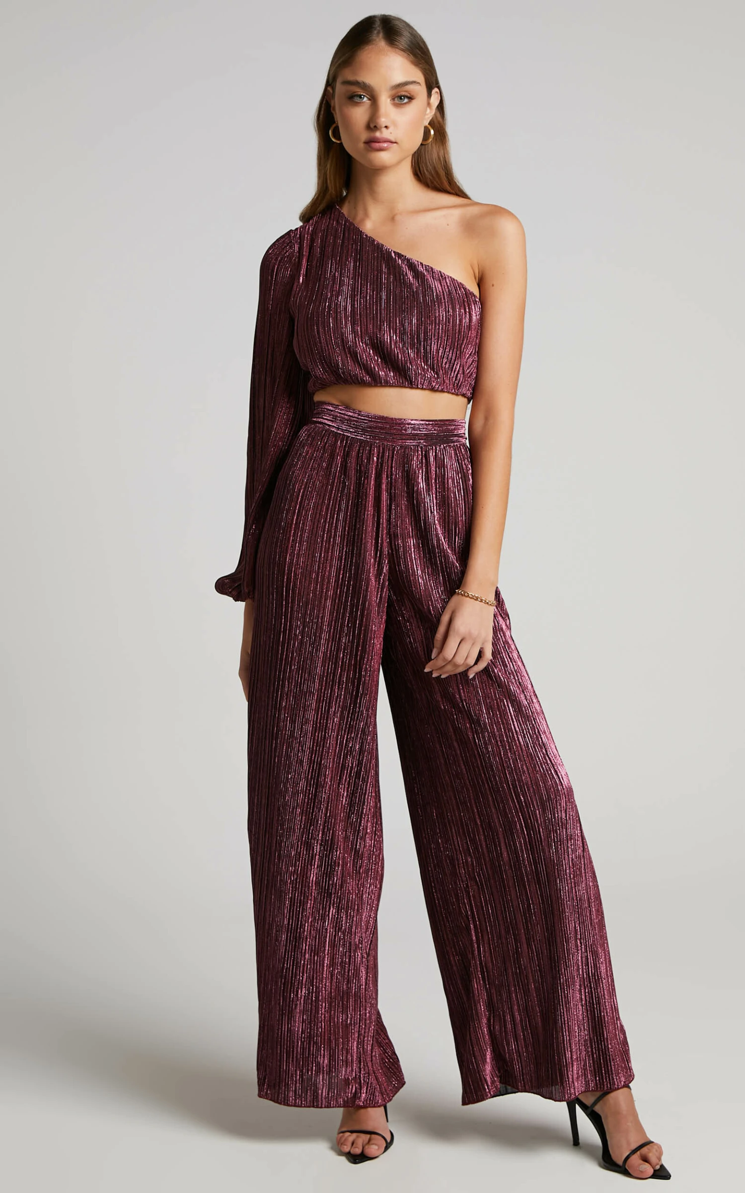 Showpo Roellah Pants - High Waisted Lurex Plisse Relaxed Palazzo Pants In Plum 3 Showpo Roellah Pants - High Waisted Lurex Plisse Relaxed Palazzo Pants In Plum - Image 3