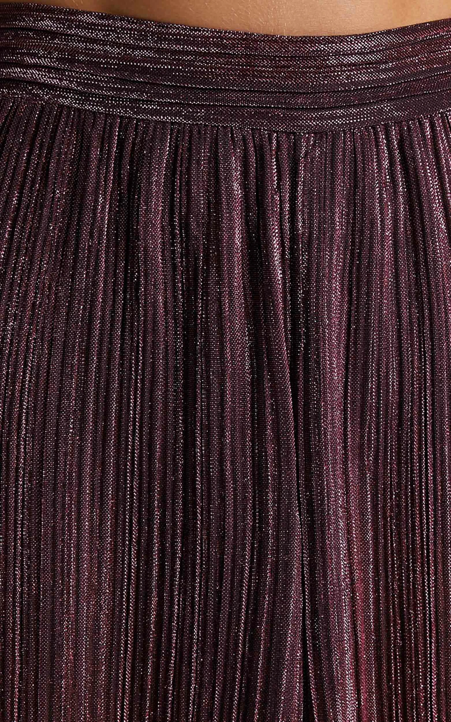 Showpo Roellah Pants - High Waisted Lurex Plisse Relaxed Palazzo Pants In Plum 6 Showpo Roellah Pants - High Waisted Lurex Plisse Relaxed Palazzo Pants In Plum - Image 6