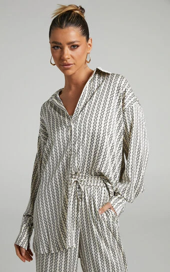 Showpo Rosetti Relaxed Button Down Longline Shirt In Chain Print 1 Showpo Rosetti Relaxed Button Down Longline Shirt In Chain Print