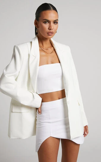 Showpo Sharmiel Plunge Neck Oversized Longline Blazer In Ivory 1 Showpo Sharmiel Plunge Neck Oversized Longline Blazer In Ivory