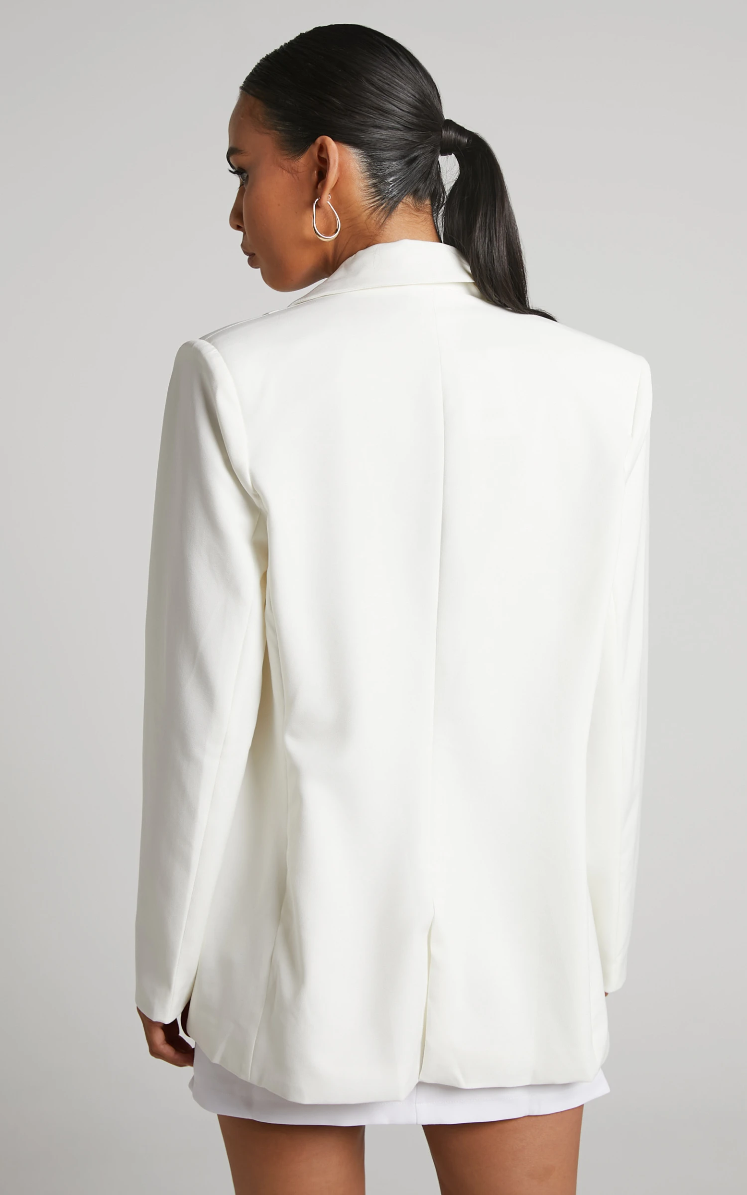 Showpo Sharmiel Plunge Neck Oversized Longline Blazer In Ivory 6 Showpo Sharmiel Plunge Neck Oversized Longline Blazer In Ivory - Image 6