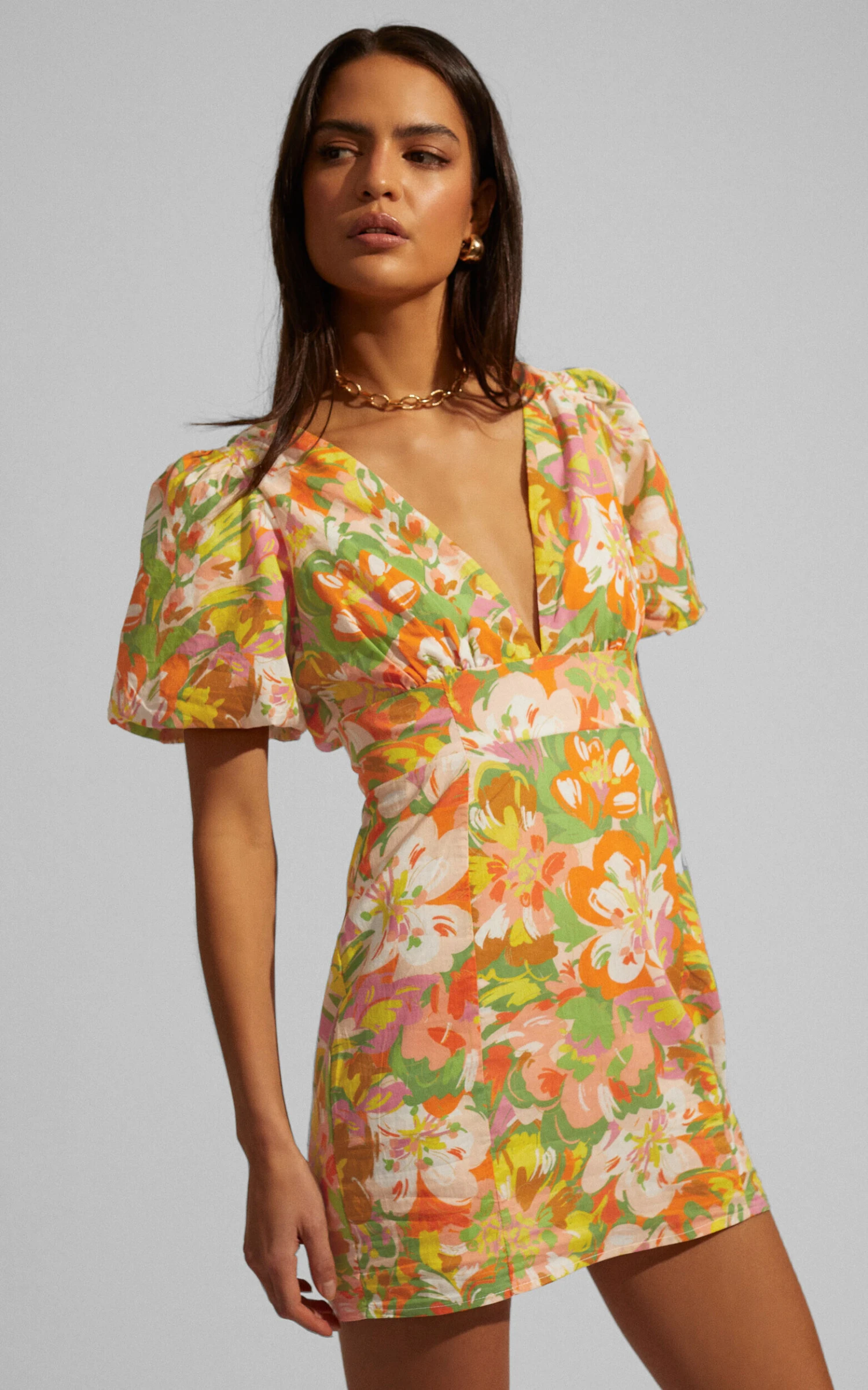 Showpo Taurina Short Sleeve Panelled Plunge Mini Dress In Candid Floral 3 Showpo Taurina Short Sleeve Panelled Plunge Mini Dress In Candid Floral - Image 3