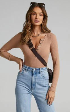 Showpo Tatem Longsleeve Button Front Bodysuit In Mocha 12 Showpo Tatem Longsleeve Button Front Bodysuit In Mocha -Showpo Women's Clothing Store Tatem Longsleeve Button Front Bodysuit in Mocha ST2106004602 5