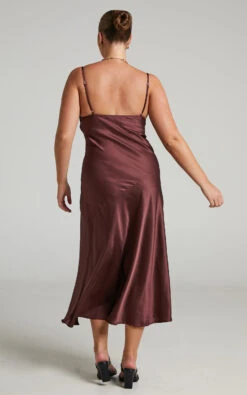 Showpo Yasari Cowl Neck Midi Dress In Chocolate 16 Showpo Yasari Cowl Neck Midi Dress In Chocolate -Showpo Women's Clothing Store Yasari Cowl Neck Midi Dress in Chocolate 2528SD22010124032529 6
