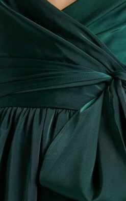 Showpo Revolve Around Me Dress In Emerald 17 Showpo Revolve Around Me Dress In Emerald -Showpo Women's Clothing Store emerald s008241 14