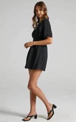 Showpo Freyah Dress In Black 19 Showpo Freyah Dress In Black -Showpo Women's Clothing Store freyahdressblack sd21010047 14