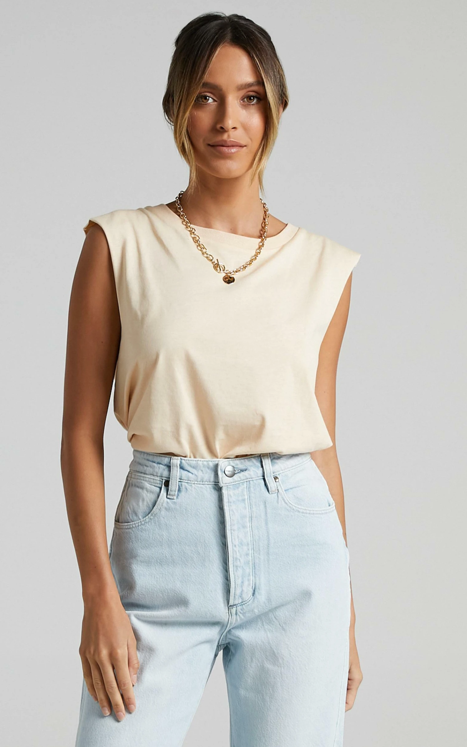 Showpo Gia Tee In Nude 7 Showpo Gia Tee In Nude - Image 7