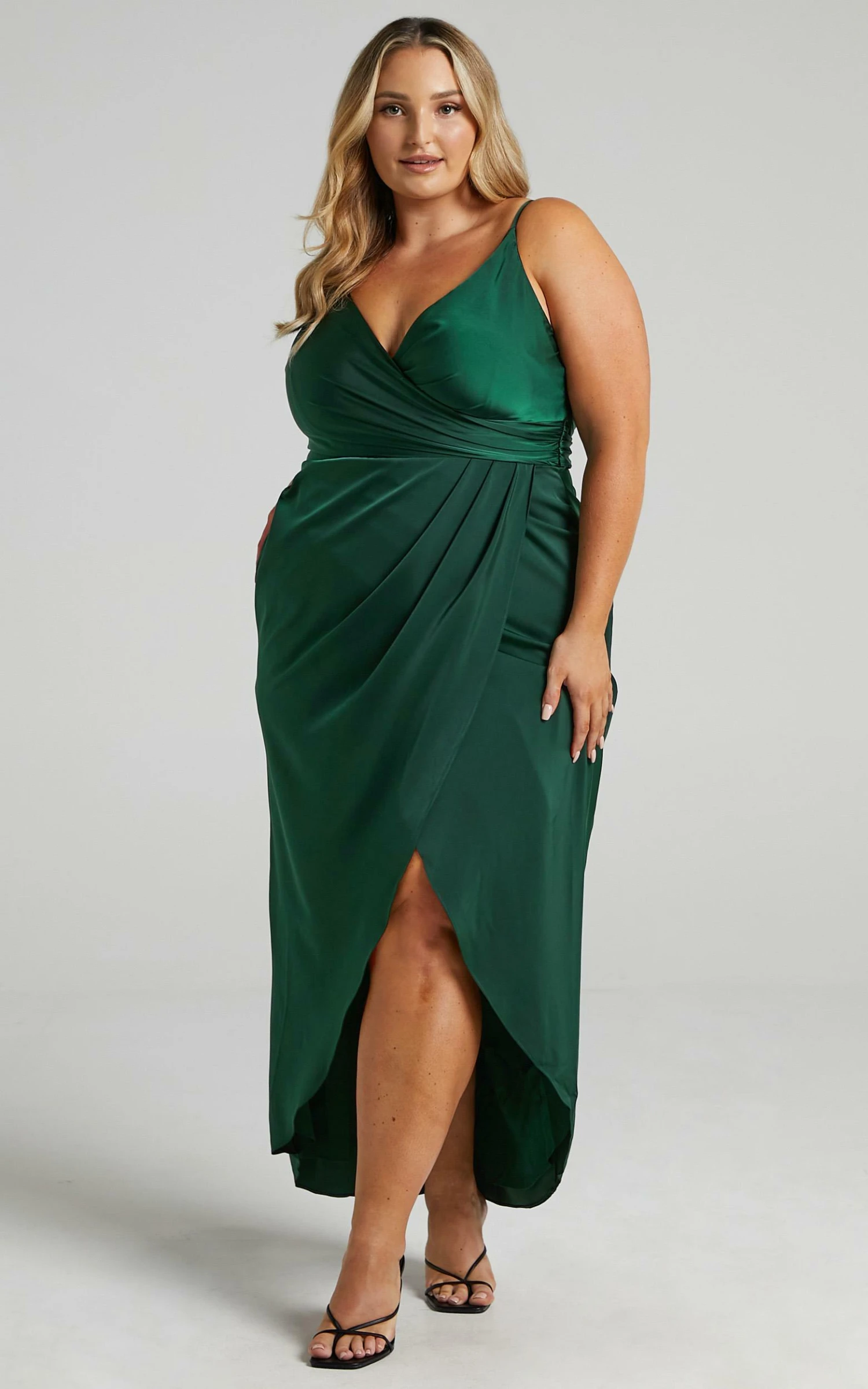 Showpo How Will I Know Dress In Emerald 7 Showpo How Will I Know Dress In Emerald - Image 7