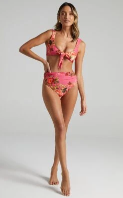 Showpo Naxos Bikini Top In Bright Pink Floral 12 Showpo Naxos Bikini Top In Bright Pink Floral -Showpo Women's Clothing Store pinkfloral ss20110007 2