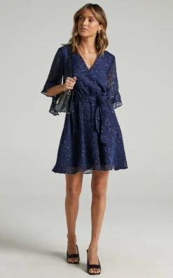 Showpo Everyday People Dress In Navy 12 Showpo Everyday People Dress In Navy -Showpo Women's Clothing Store reshooteverydaypeopledressinnavy s004577 ep 1