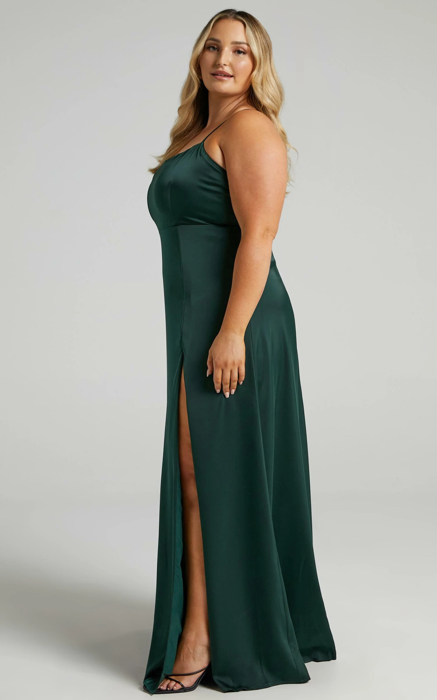 Showpo Will It Be Us Dress In Emerald 5 Showpo Will It Be Us Dress In Emerald - Image 5